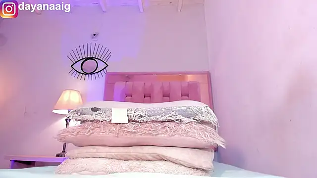 Voluptupus-girl online show from October 2025 05:46:01 PM