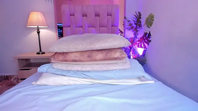 Voluptupus-girl online show from March 2025 12:08:02 AM