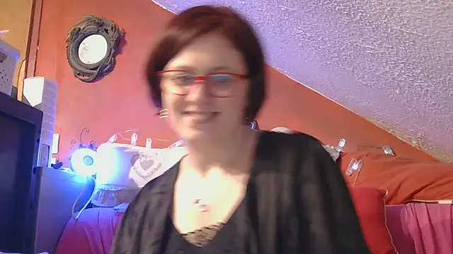 Snapshot of lanax chatting on April 2026 12:22:02 PM lanax online show from April 2026 12:22:02 PM