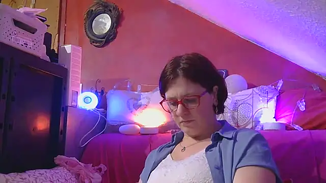 Snapshot of lanax chatting on June 2026 12:05:02 PM lanax online show from June 2026 12:05:02 PM