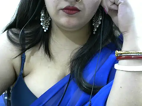 Shruti 139 online show from January 2026 07:28:02 PM