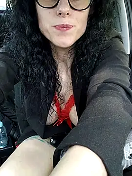 SofiaMori online show from April 2026 02:01:05 PM