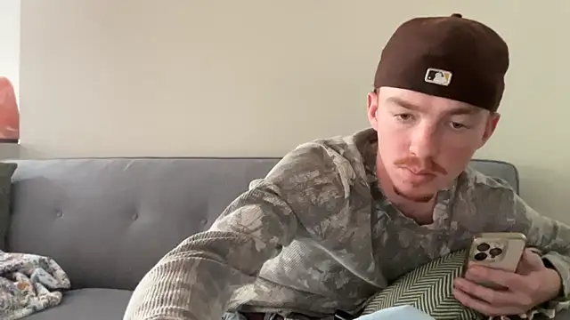 younghungginger online show from November 2025 09:08:01 PM