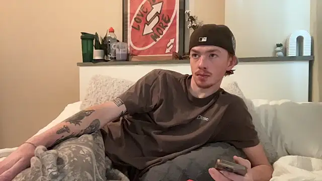 younghungginger online show from December 2024 06:52:02 PM