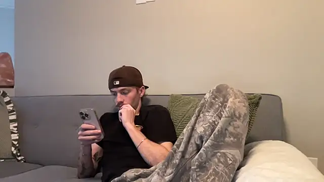 younghungginger online show from November 2025 10:36:01 PM