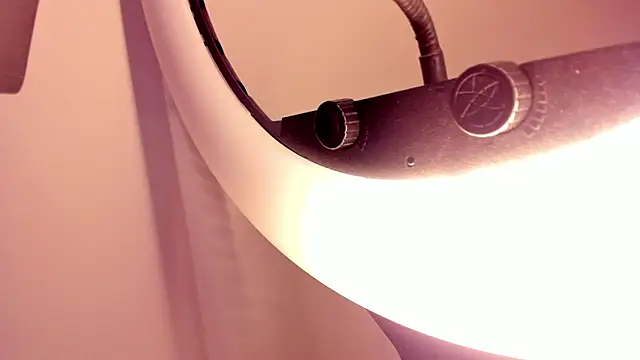 scarlet darling26 online show from February 2026 04:07:02 PM