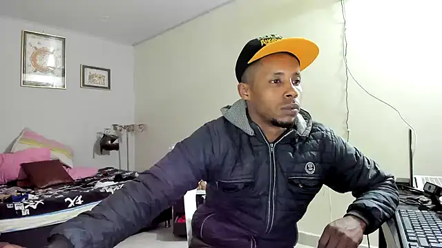 AlejoKhalifa  online show from March 2025 03:02:02 PM