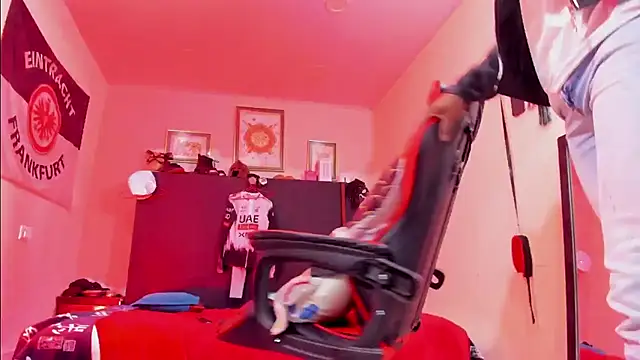 AlejoKhalifa  online show from February 2026 10:36:01 AM