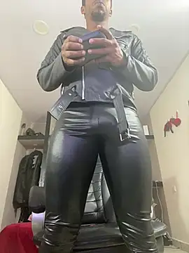 AlejoKhalifa  online show from July 2026 09:06:02 AM