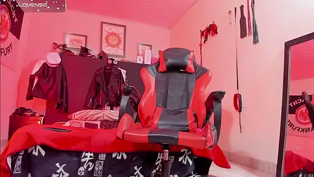 AlejoKhalifa  online show from February 2026 04:37:01 PM