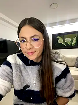 Snapshot of GiiirlPower chatting on September 2025 05:14:02 AM GiiirlPower online show from September 2025 05:14:02 AM