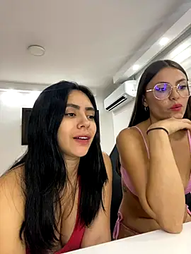 Snapshot of GiiirlPower chatting on September 2025 06:34:02 AM GiiirlPower online show from September 2025 06:34:02 AM