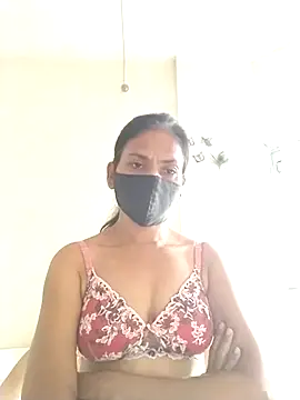 sunita6009 online show from July 2026 03:07:02 AM