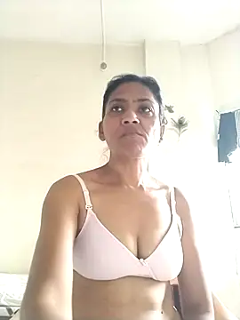 sunita6009 online show from July 2026 04:41:01 AM