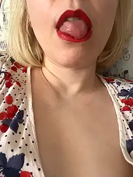 Snapshot of Yourdirtybitch chatting on September 2025 07:36:02 AM Yourdirtybitch online show from September 2025 07:36:02 AM