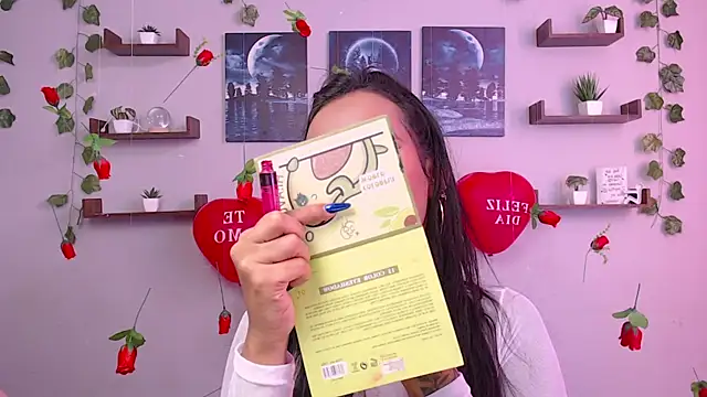 macey elliot  online show from February 2025 03:31:01 PM