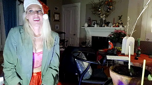 Glamazonx online show from December 2025 07:22:01 AM