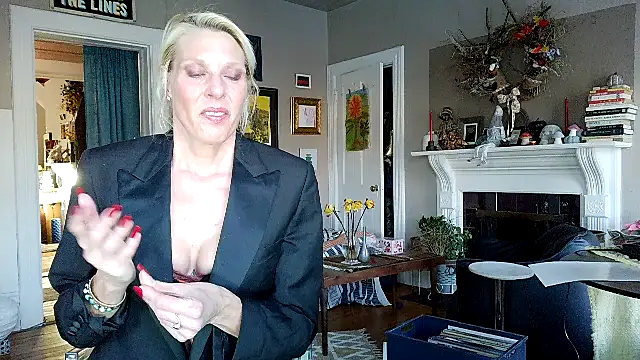 Glamazonx online show from January 2026 03:08:01 PM