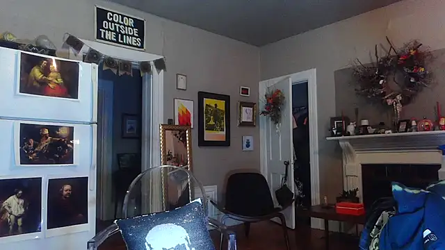 Snapshot of Glamazonx chatting on November 2025 01:10:02 AM Glamazonx online show from November 2025 01:10:02 AM