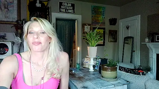 Glamazonx online show from May 2026 01:43:02 AM