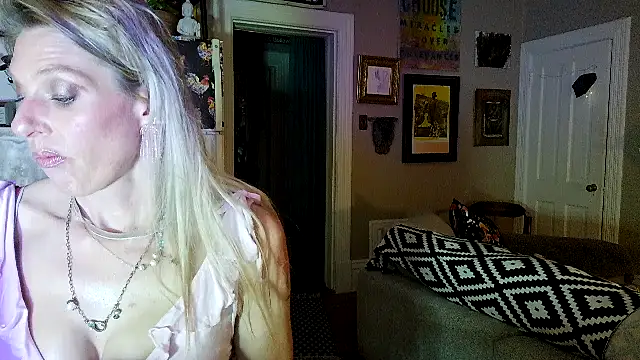 Glamazonx online show from March 2026 01:23:02 AM