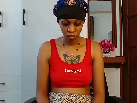 queencydoll online show from December 2025 09:33:02 AM
