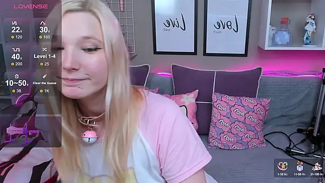 MeowkaKitty online show from March 2025 04:29:02 AM