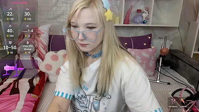 MeowkaKitty online show from October 2025 01:27:02 AM