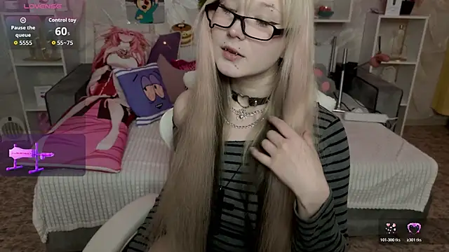 MeowkaKitty online show from April 2026 01:30:02 AM