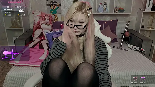 MeowkaKitty online show from March 2026 02:56:02 AM