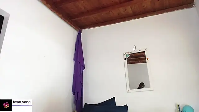 Snapshot of Trix_fiore_oficial chatting on January 2026 08:01:02 PM Trix fiore oficial online show from January 2026 08:01:02 PM