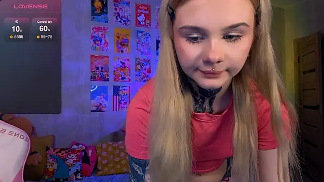 Britney Lynch online show from February 2026 08:08:01 PM