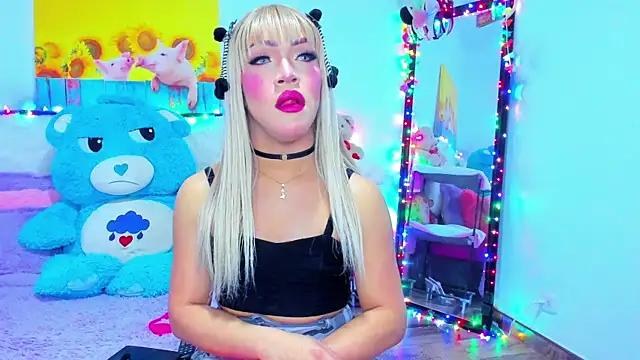 Candy Candy   online show from February 2026 01:00:01 PM