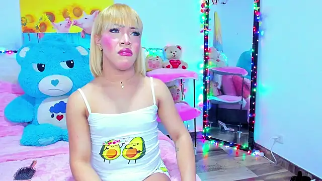 Snapshot of Candy_Candy__ chatting on May 2026 02:19:01 AM Candy Candy online show from May 2026 02:19:01 AM