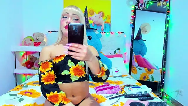 Candy Candy   online show from October 2025 10:42:02 PM