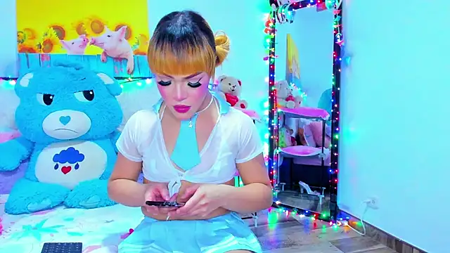 Candy Candy   online show from April 2026 09:21:01 PM