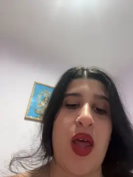 lylyacachonda online show from December 2025 05:47:02 PM