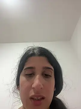 lylyacachonda online show from May 2026 12:46:02 PM
