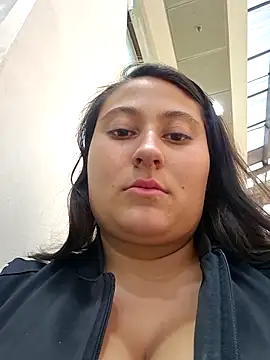 Celeem  online show from December 2025 10:34:01 PM