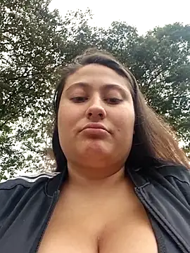 Celeem  online show from October 2025 09:27:01 PM