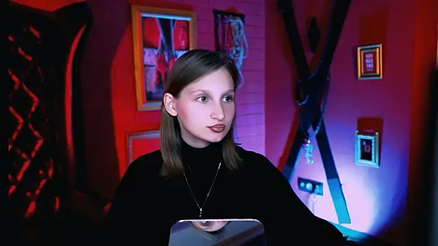 Snapshot of EllaHorton chatting on September 2025 04:35:02 PM EllaHorton online show from September 2025 04:35:02 PM
