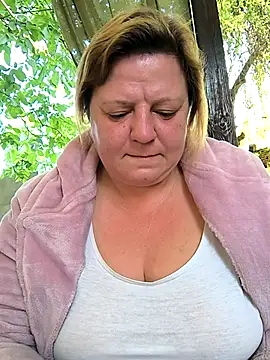 jusichka online show from September 2025 05:17:01 AM