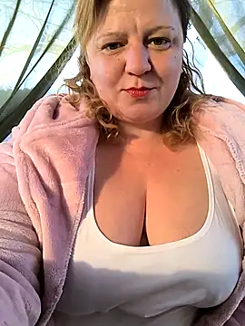 jusichka online show from March 2025 02:51:02 PM