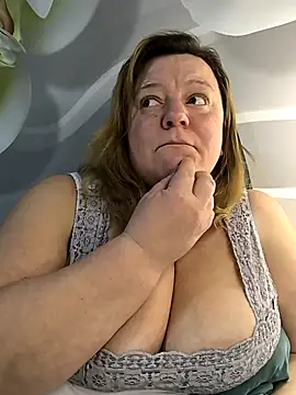 jusichka online show from October 2025 05:34:02 PM