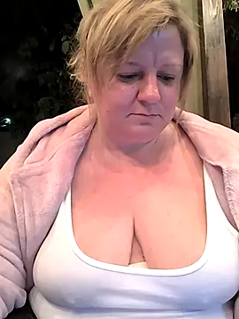 jusichka online show from September 2025 04:58:01 PM