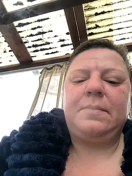 Snapshot of jusichka chatting on March 2026 06:02:01 AM jusichka online show from March 2026 06:02:01 AM