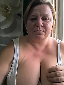 jusichka online show from July 2026 05:10:02 PM