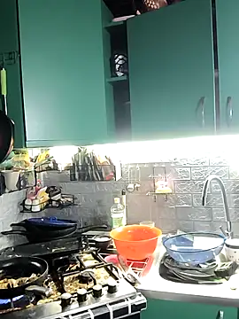 jusichka online show from October 2025 05:48:01 PM