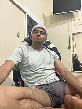 yObal-hot online show from April 2026 10:06:02 PM