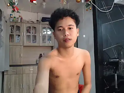 Asiantwink21 online show from November 2025 02:40:01 PM